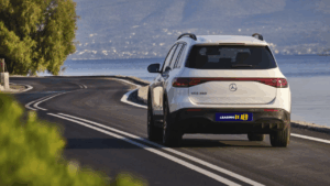 Mercedes EQB (1)