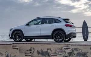 Mercedes GLA (1)