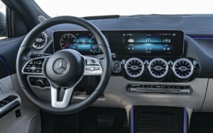 Mercedes GLA (2)